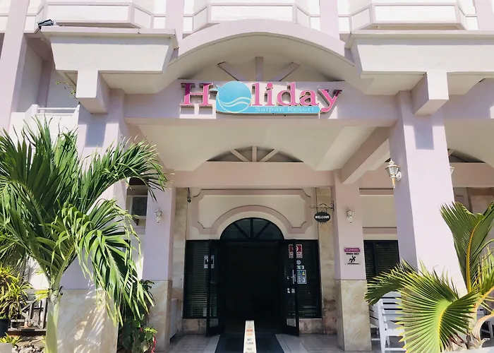 Holiday Saipan Hotel